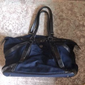 Lululemon shoulder bag